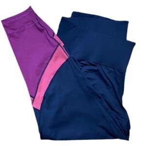 Livi Black Leggings with Colored Trim Size 22/24